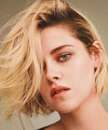 Revelan imagen de Kristen Stewart caracterizada como Lady Di para la película "Spencer" y el parecido es sorprendente